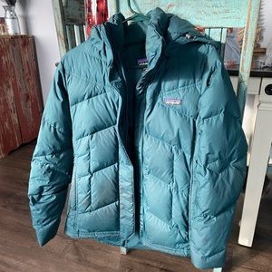 Women’s Patagonia jacket